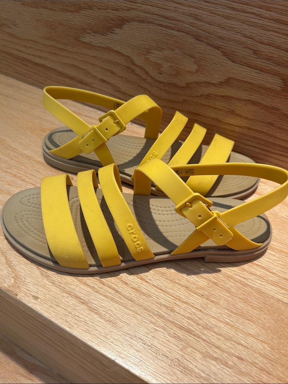 CROCS Women's Yellow Strappy Slingback Sandals - Picture 3 of 3